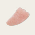 Gua Sha Quartz Rose, accessoire soin du visage