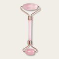 Roll on quartz rose pour réduire les rides du visage naturellement